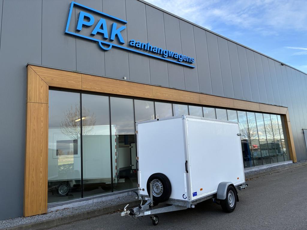 Tweedehands Hapert gesloten enkelas 300x150x180 1350kg